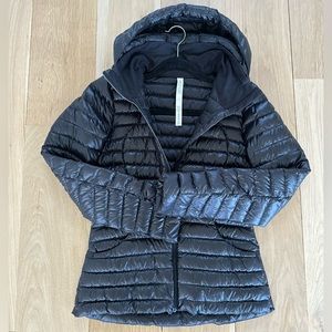 Lululemon Pack it Down Jacket Shine EUC